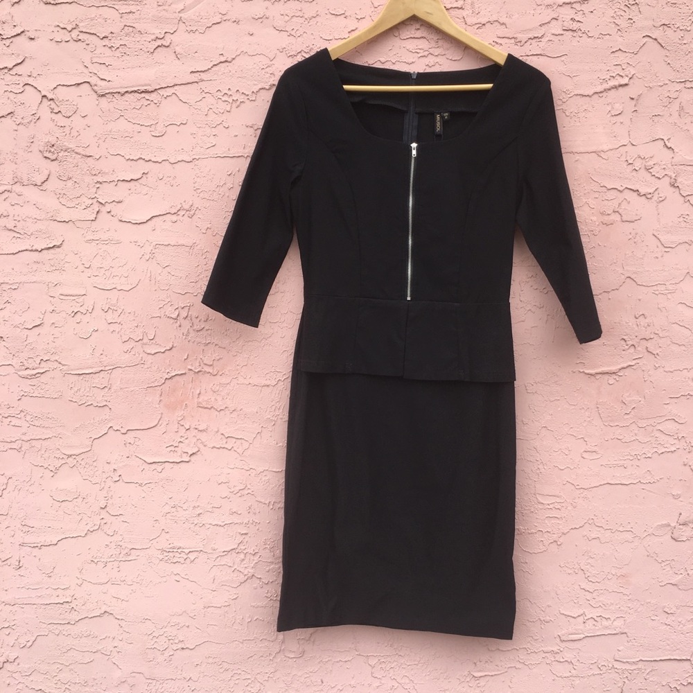 Mousil Series Black Dress Womens Size Medium